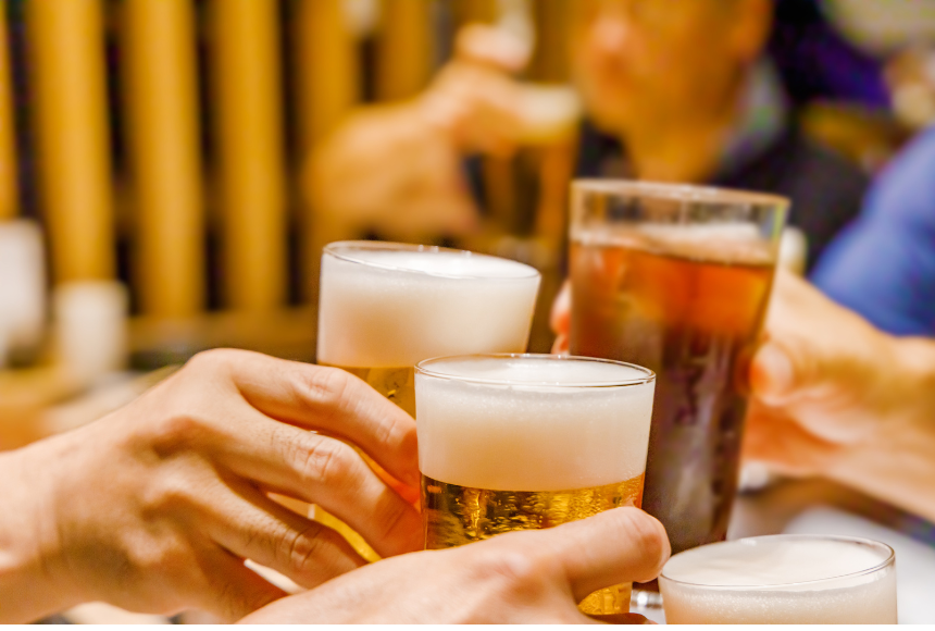 年末に向けて要注意！飲み会続きで胃を守る方法