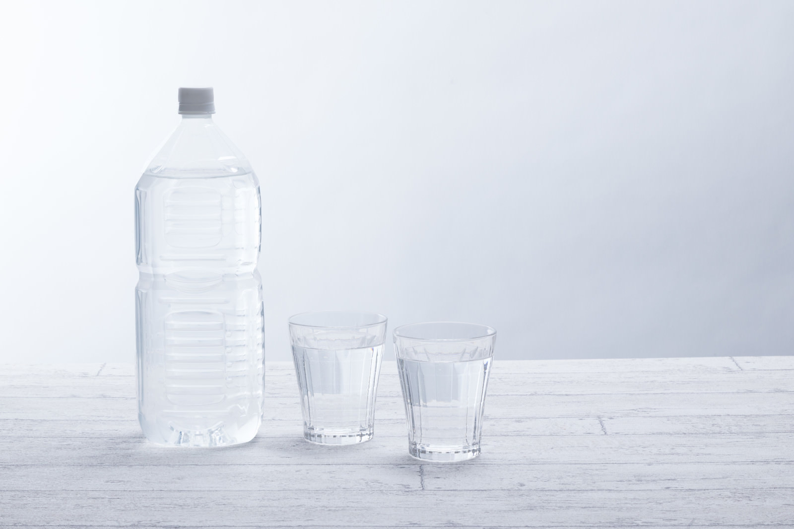 便が細い・黒い・赤い～便の色でわかる消化器の異常～